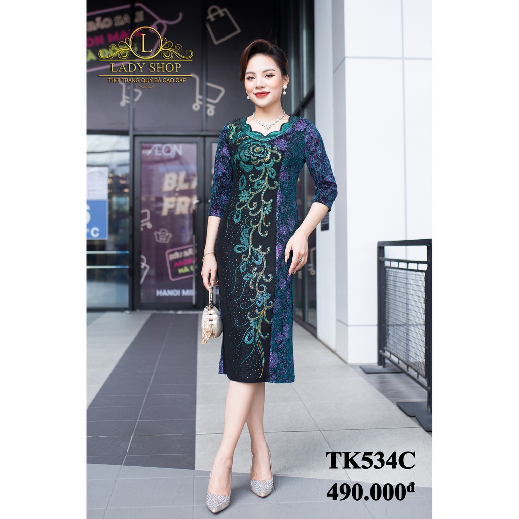 Đầm trung niên Ladyshop - Đầm thun nhũ đỏ chia khoang hoa dây đá TK534 | BigBuy360 - bigbuy360.vn