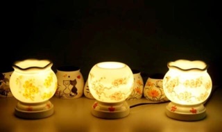 Đèn xông tinh dầu gốm sứ Bát Tràng