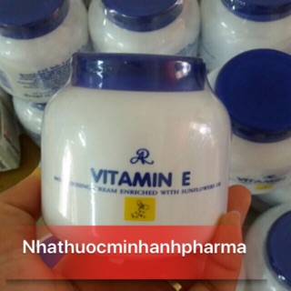 Kem dưỡng ẩm Vitamin E ( Aron )