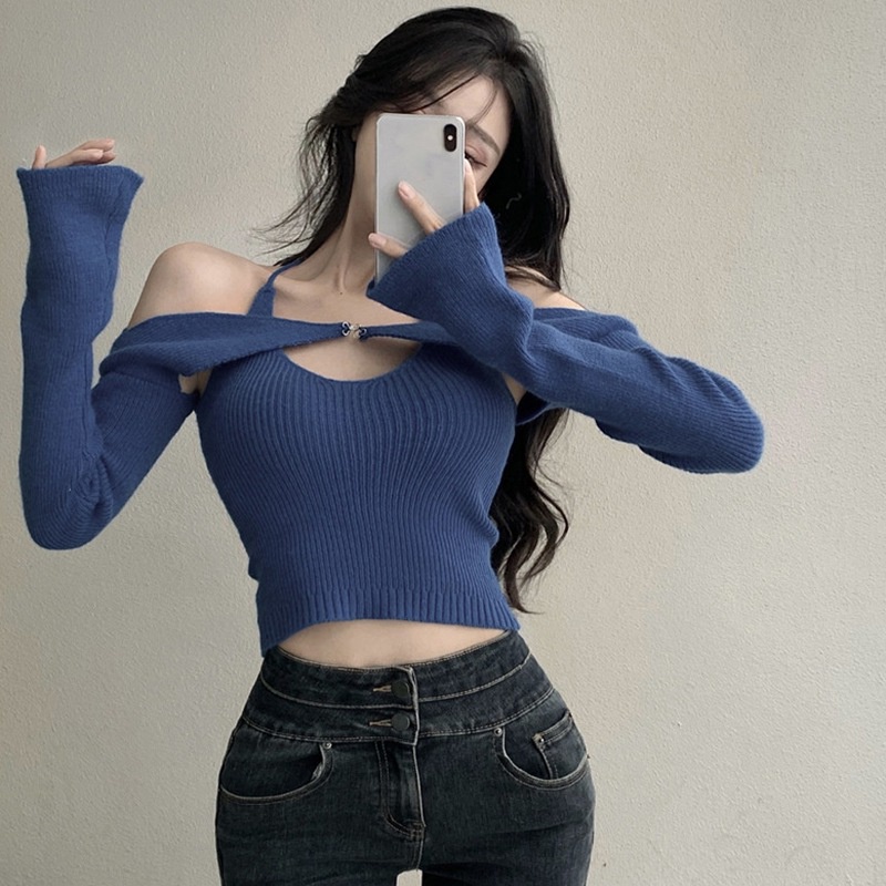 Bộ 2 món gồm áo hai dây kèm áo cardigan croptop phong cách Hàn Quốc dành cho nữ