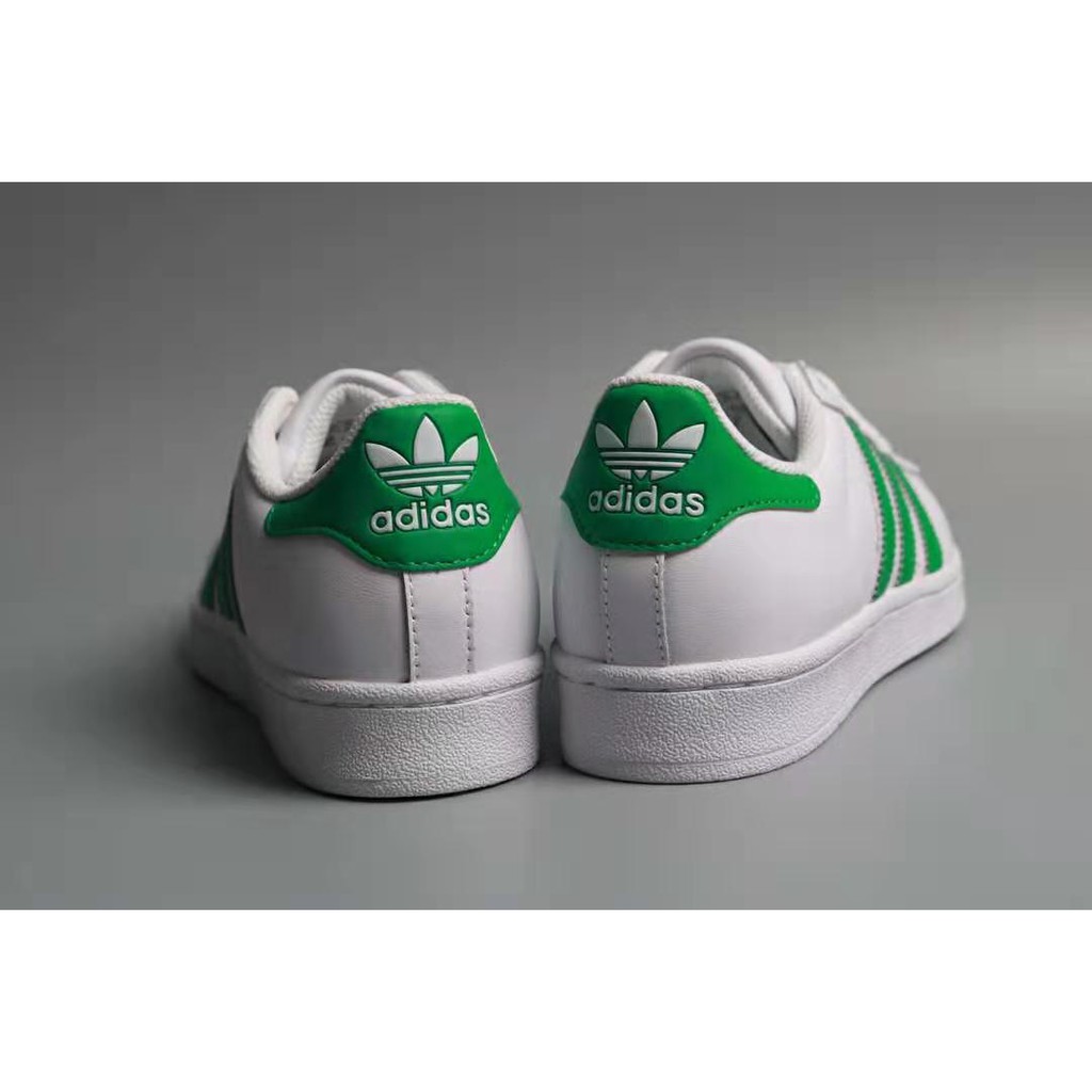 Sale (Xả Hàng Đón 2020). Adidas Superstar Giày nam Giày nữ Giải trí Đầu vỏ Tiêu chuẩn vàng S81017 : 2021 ^ . ^ ‣