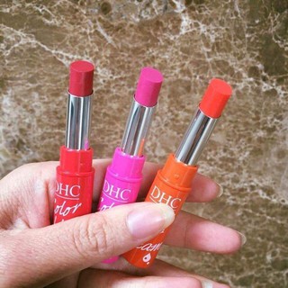 Son dưỡng DHC có màu giữ ẩm môi