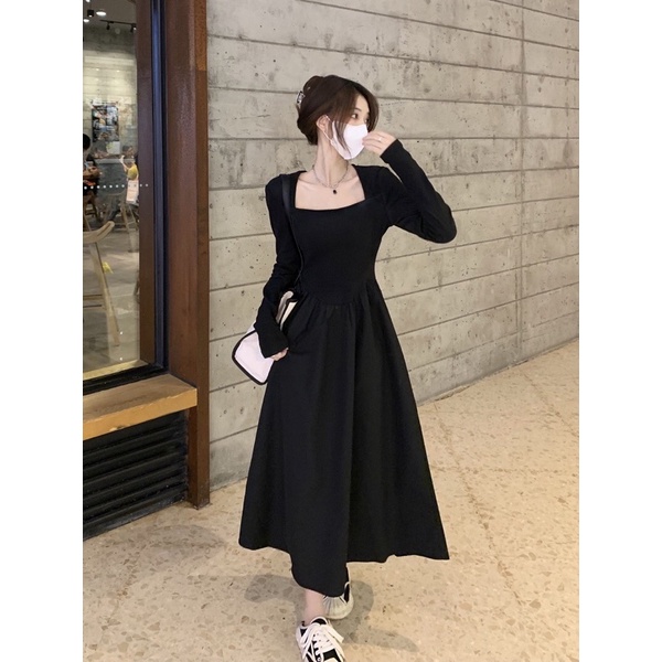 Đầm Dài Tay Cổ Vuông Thiết Kế Chiết Eo Nữ Tính