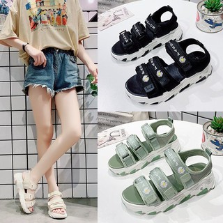 Dép sandal nữ , xăng đan nữ 3 quai Hoa cúc hottrend-3 màu