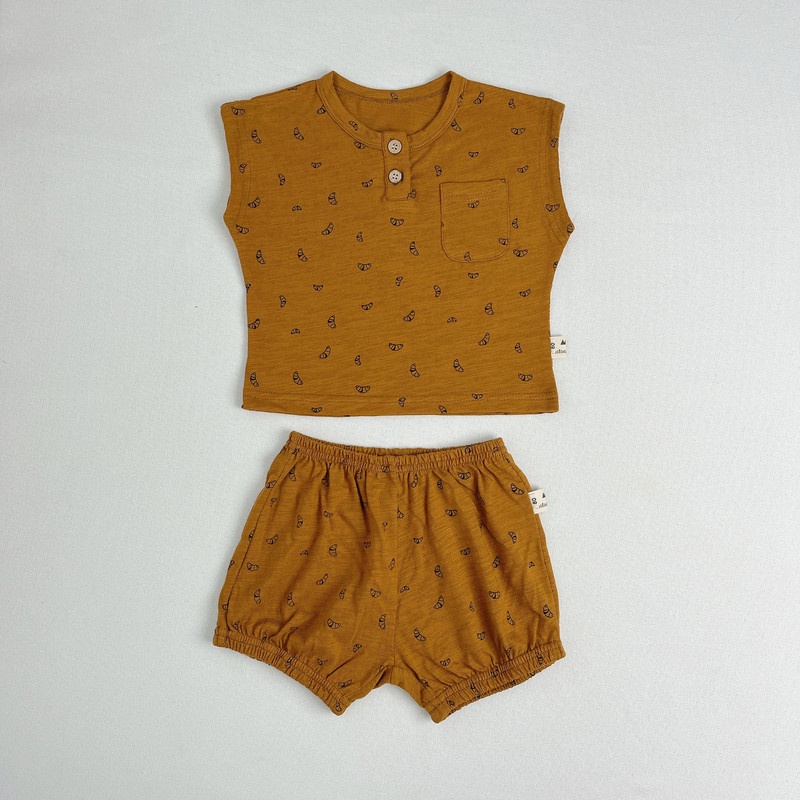 Set Áo Thun Tay Ngắn Phối Quần Short Vải Cotton Thời Trang Hè Cá Tính Dành Cho Bé