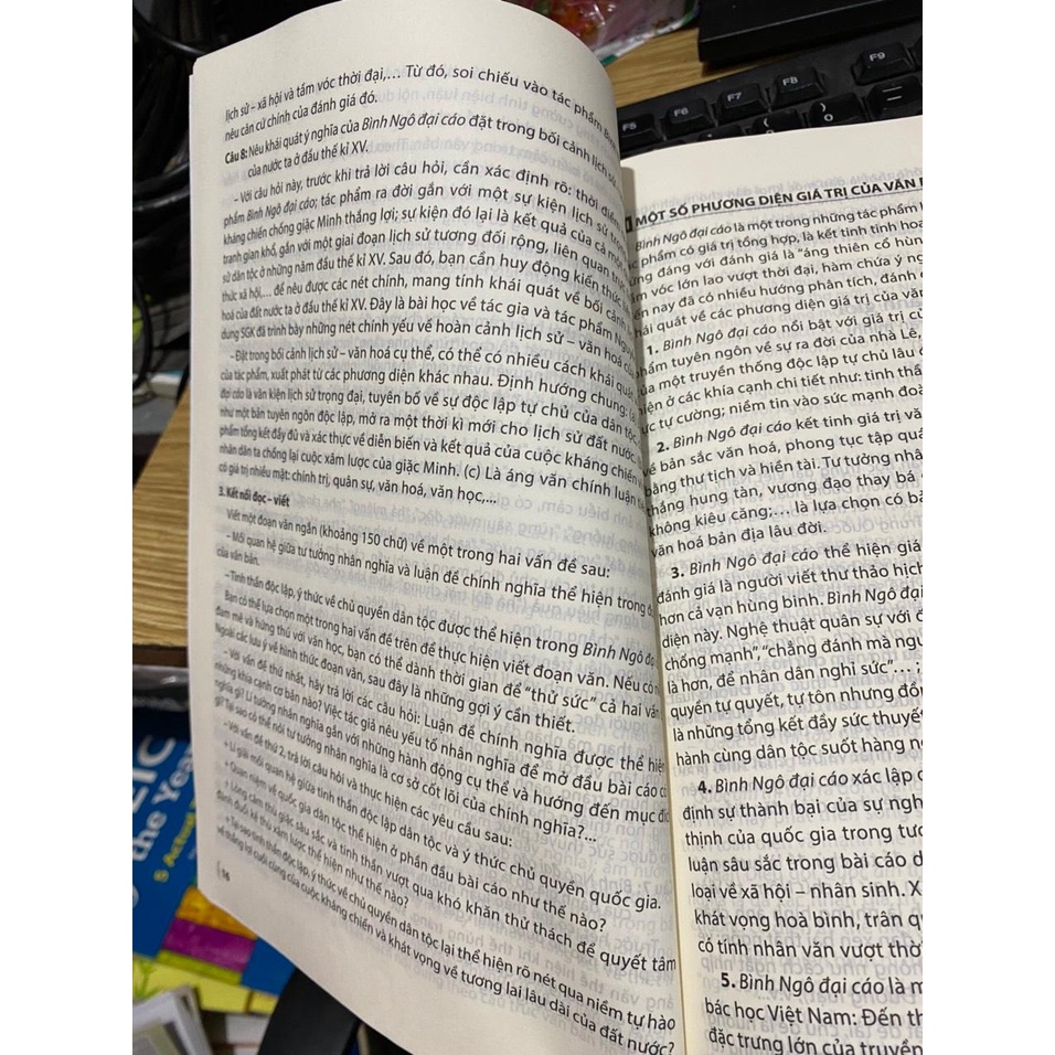 Sách - Để học tốt ngữ văn 10 tập hai