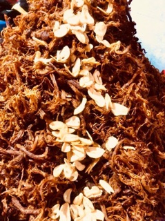 Heo khô cháy tỏi