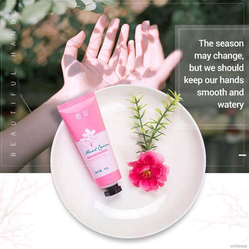 [Hàng mới về] Kem dưỡng da tay chiết xuất hoa đào dưỡng ẩm chống khô da | BigBuy360 - bigbuy360.vn
