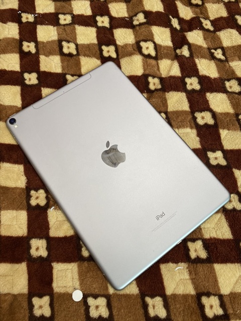 Máy tính bảng ipad Pro 9.7” bản có sim 4G + wifi sẵn hàng tại Smobilevn - Smobilevn.com | BigBuy360 - bigbuy360.vn