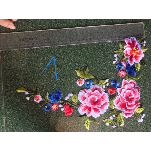 Ren bông 3D đắp áo