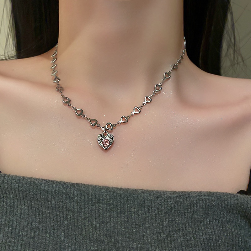 Vòng Cổ Mặt Trái Tim Đính Đá Kim Cương Màu Hồng Ngọt Ngào Thanh Lịch Dễ Phối Đồ Phong Cách Ngọt Ngào Giản Dị Dành Cho Học Sinh