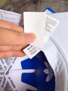 Mũ Adidas trắng[full tag code]