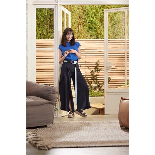 Sandal Cross Brooklyn đi mưa thoải mái, chống mùi hôi chân, mềm êm