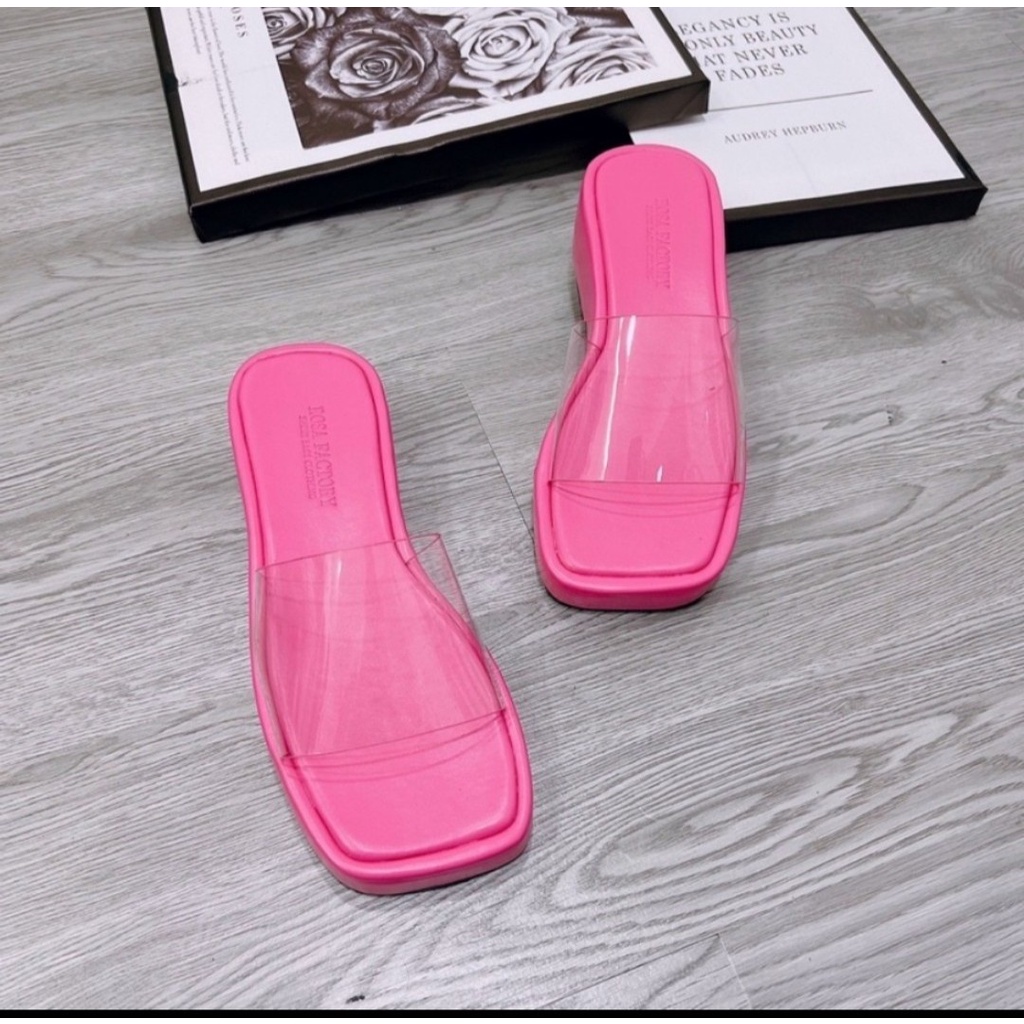 Dép bánh mì đế xuồng Quai Ngang Trong Suốt Cao Cấp Đế Dày 5P Chống Trượt Dễ Phối Đồ Thời Trang Cho Nữ