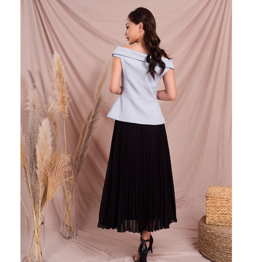 [Mã FAMALLT5 giảm 15% đơn 150k] Áo vest xanh vai trần Elise | BigBuy360 - bigbuy360.vn