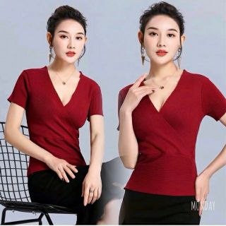 Áo len đáp chéo cổ tim