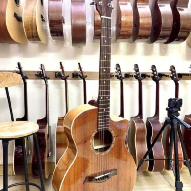 guitar Classic  gỗ hồng đào full Vip7 tặng bao ,capo, dây dự phòng, hướng dẫn
