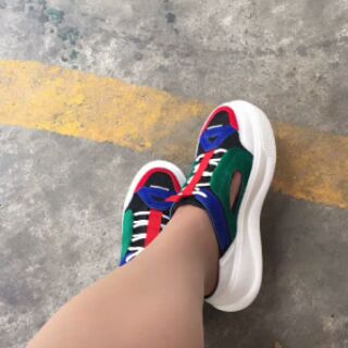 Giầy sục thể thao đế siêu nhẹ 5 phân