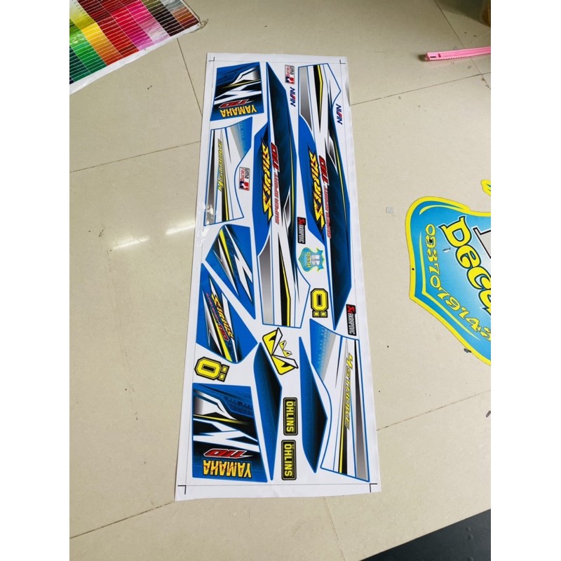 ( Quí khách vui lòng mang ra tiệm cho thợ dán ) Tem Sirius xanh đen