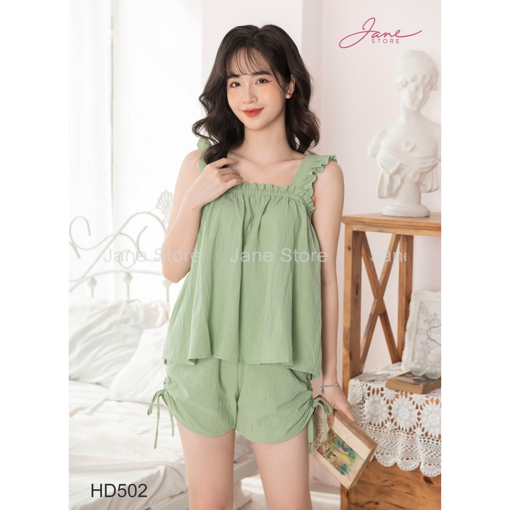 Set bộ bèo vai 2 dây chun ngực. Chất liệu vải đũi mát, thấm hút mồ hôi. Form chuẩn may kĩ mặc cực xinh