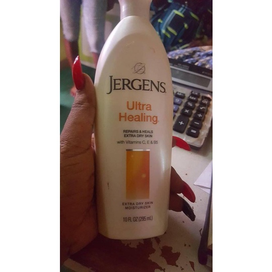 SỮA DƯỠNG THỂ JERGENS NOURISH DAN SOFTENS LOTION HEALTHY CARE - 3728