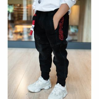 Quần Jogger bò lót lông cá tính cho bé trai