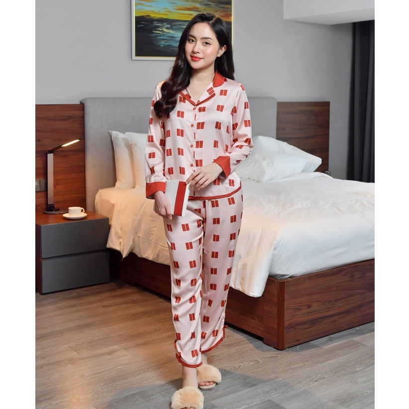 Bộ mặc nhà pyjama lụa cao cấp Tea Store tay dài quần dài họa tiết gạch đỏ