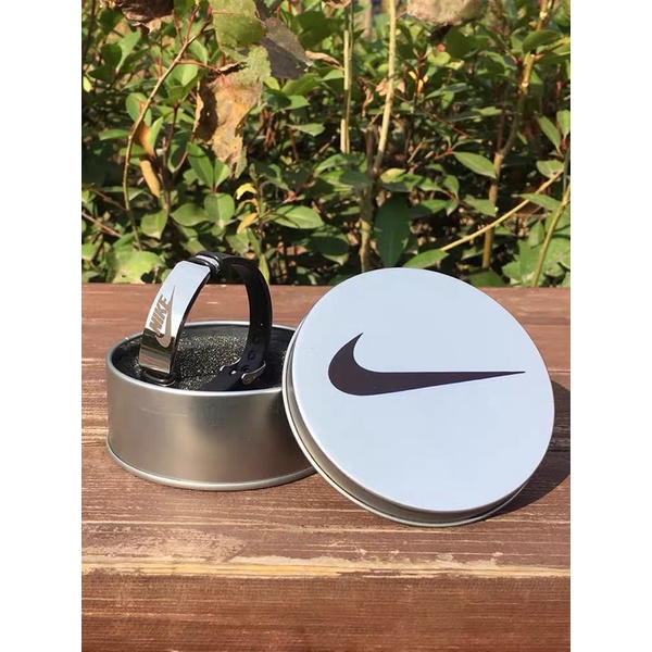 VÒNG TAY NIKE UNISEX BASIC HỢP KIM THÉP TITAN KHÔNG GỈ