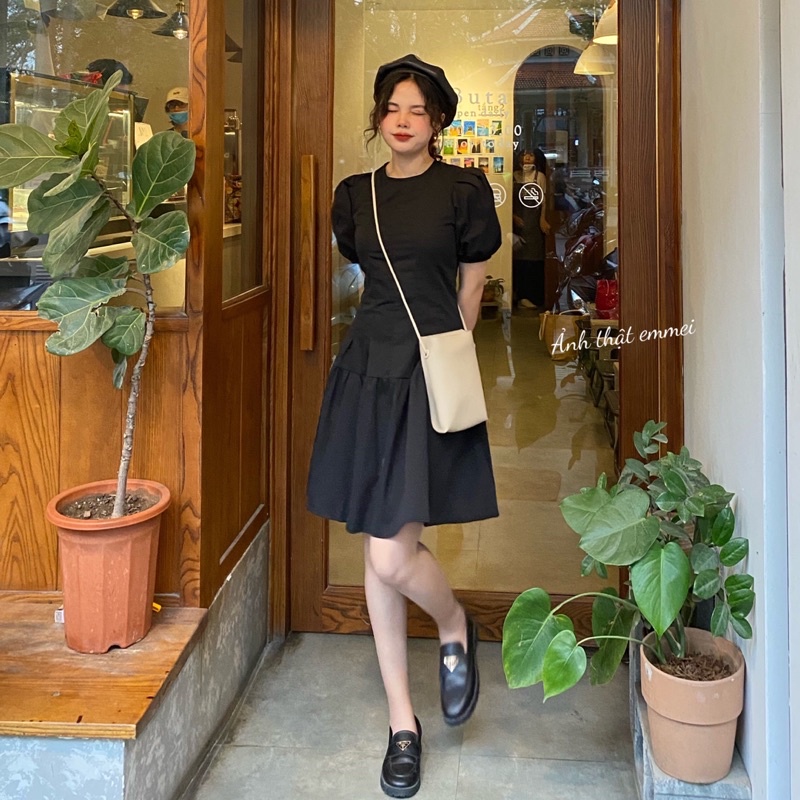 Đầm trắng nữ dáng ngắn xòe, váy đen dáng ôm emmei v113 | BigBuy360 - bigbuy360.vn