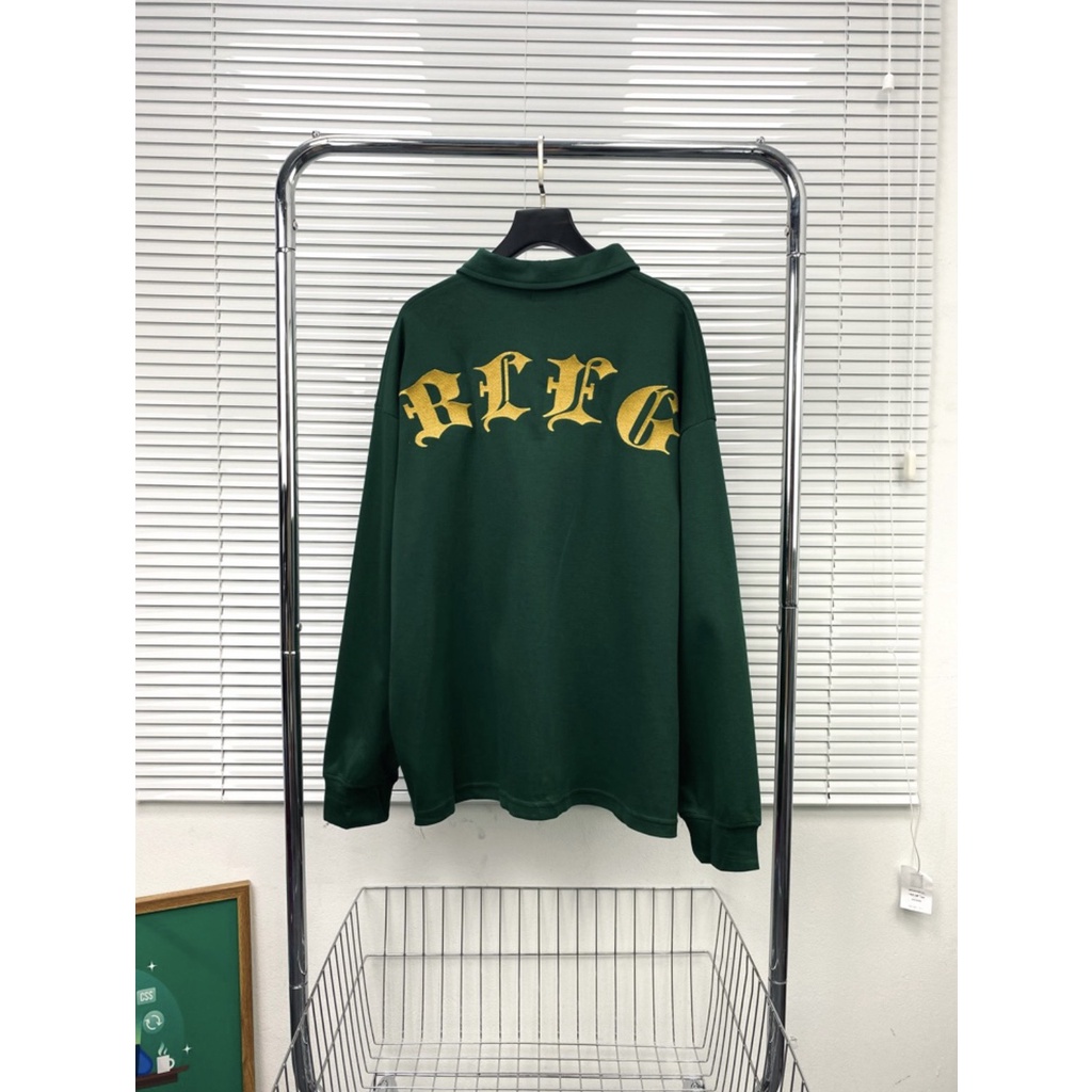 Áo Sweater cúc cổ dài tay thêu chữ by Yuna Unisex