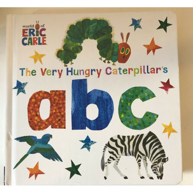 Sách: Thế giới của Eric Carle - The Very Hungry Caterpillar’s abc ( Các Loài Động Vật )