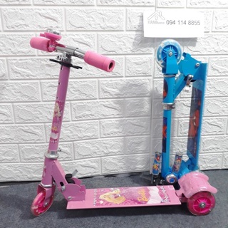 Xe trượt scooter thép cho bé ( còn Hồng)