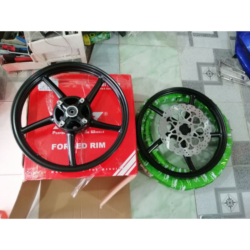 Mâm hrc 5 cây gắn như zin cho winner tặng đĩa trước