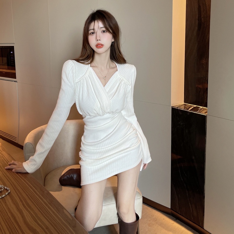 Váy body- Đầm body len tăm trắng vạt chéo nhún hông