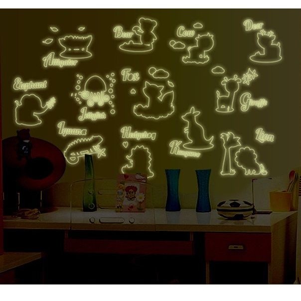 Decal dán tường Dạ quang Đàn thú - DDQ010