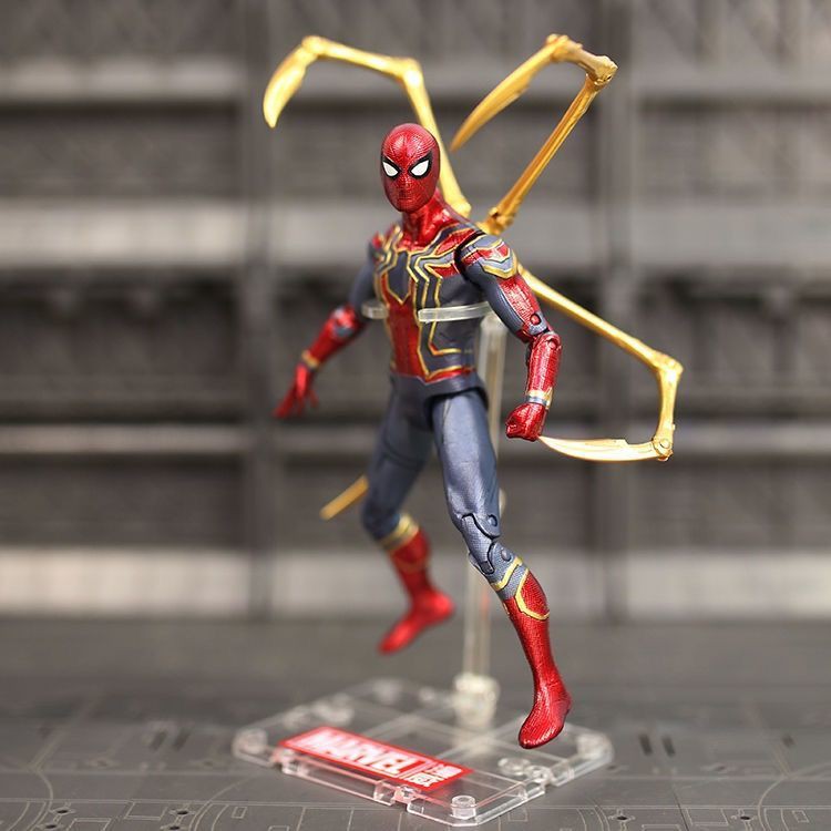 Marvel Iron Man figure Đồ chơi người nhện anime búp bê Avengers