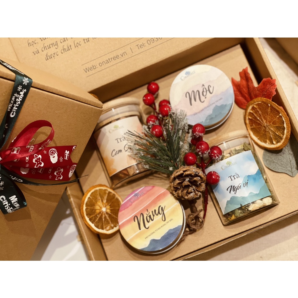 Set quà nến thơm tặng giáng sinh OnaTree