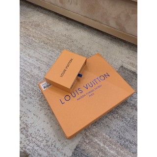 set cầm tay lv da thật