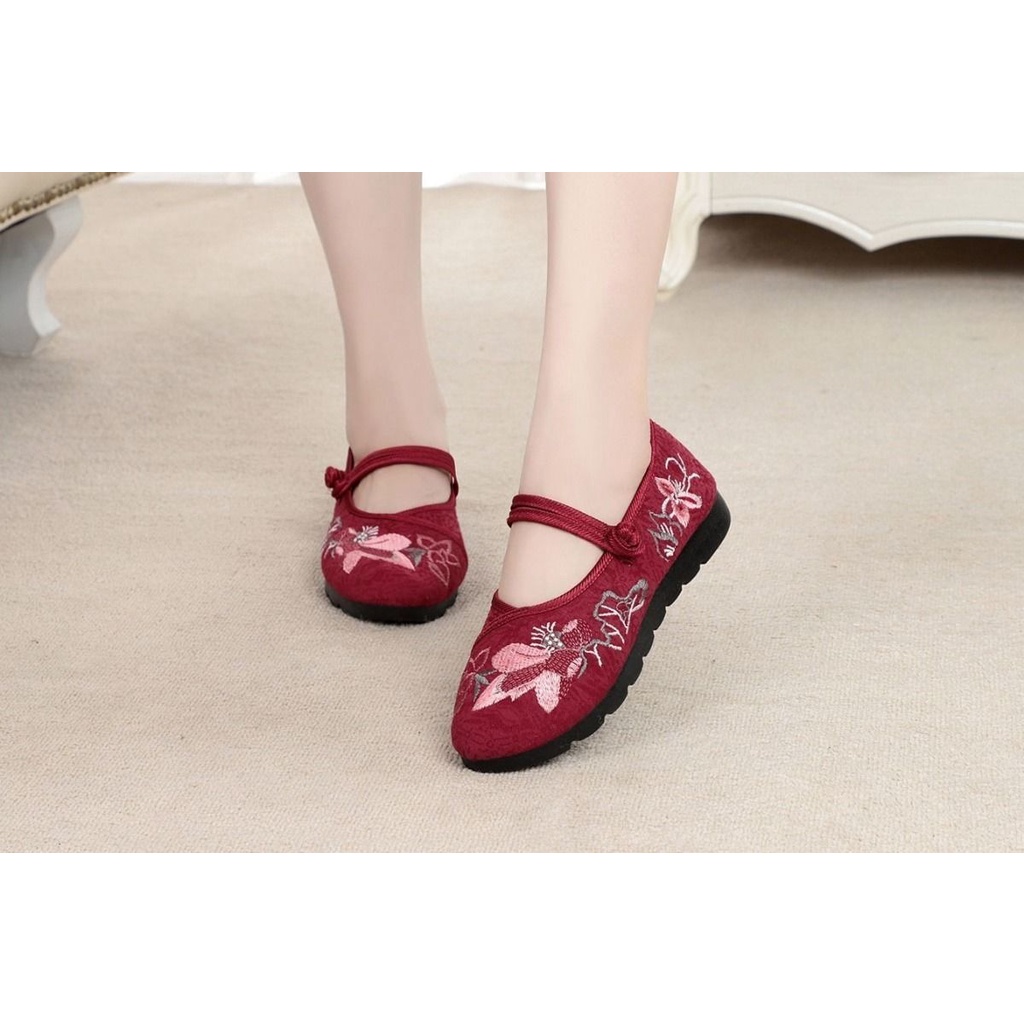 Giày Vải Đế Mềm Thêu Họa Tiết Phong Cách Trung Hoa Cho Nữ