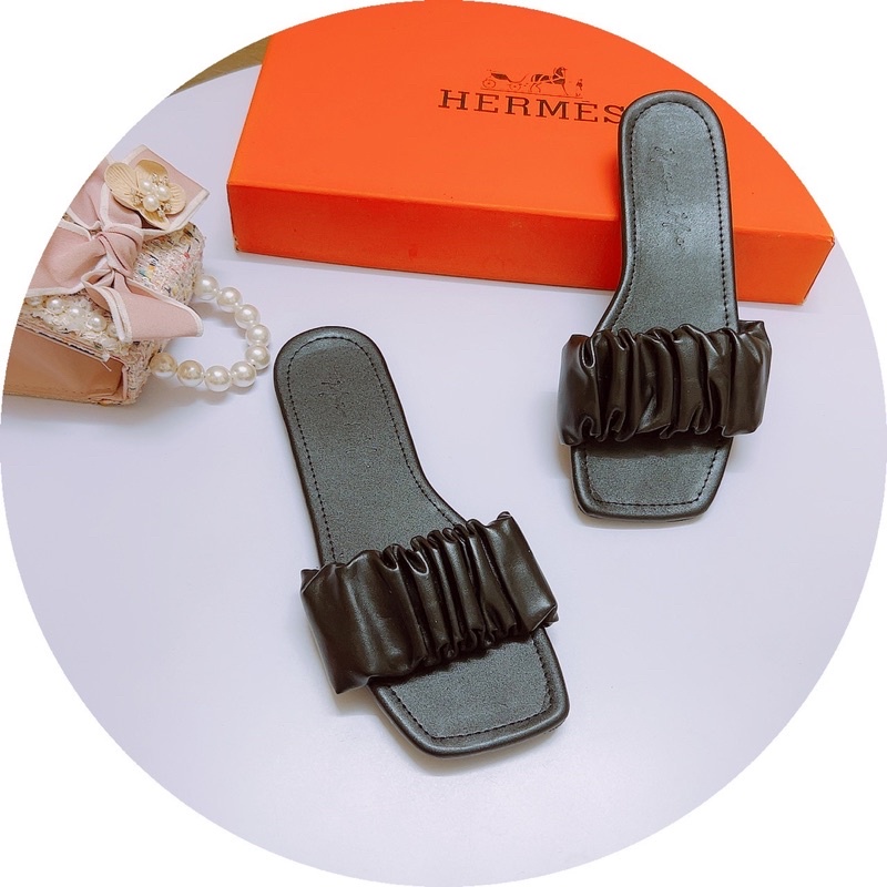 Dép lê quai nhún đế Bệt mẫu mới da lì cực đẹp