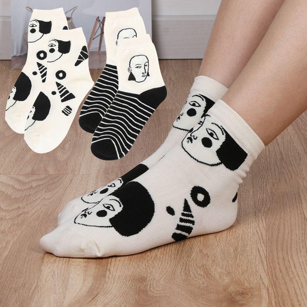 Đôi Vớ Cotton HọA TiếT SọC TrắNg Đen ThờI Trang Cho Nữ