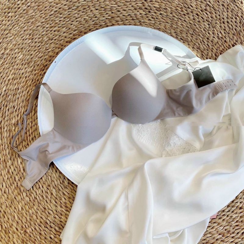 Áo lót VS dư xịn A015