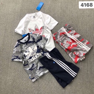Bộ Adidas hoạ tiết rằn ri