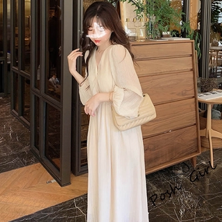 Đầm thiết kế kiểu dáng thời trang mùa thu cho nữ