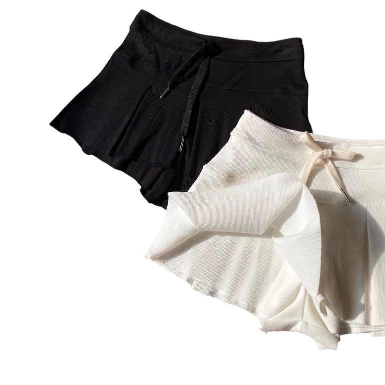 "𝐁𝐎𝐁𝐁𝐘 𝐒𝐊𝐈𝐑𝐓𝐒" Chân váy quốc dân 𝐇𝐄𝐑.𝐕𝐈𝐍𝐓𝐀𝐆𝐄𝐒𝐇𝐎𝐑𝐓𝐒 có quần trong, dáng siêu fix dáng, chân váy GOTF