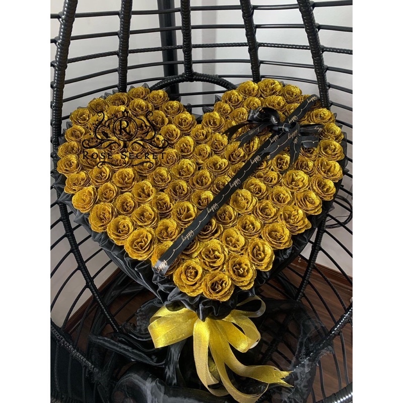 Bó hoa nhũ kim tuyến 99 bông siêu to,siêu chảnh-hà nội