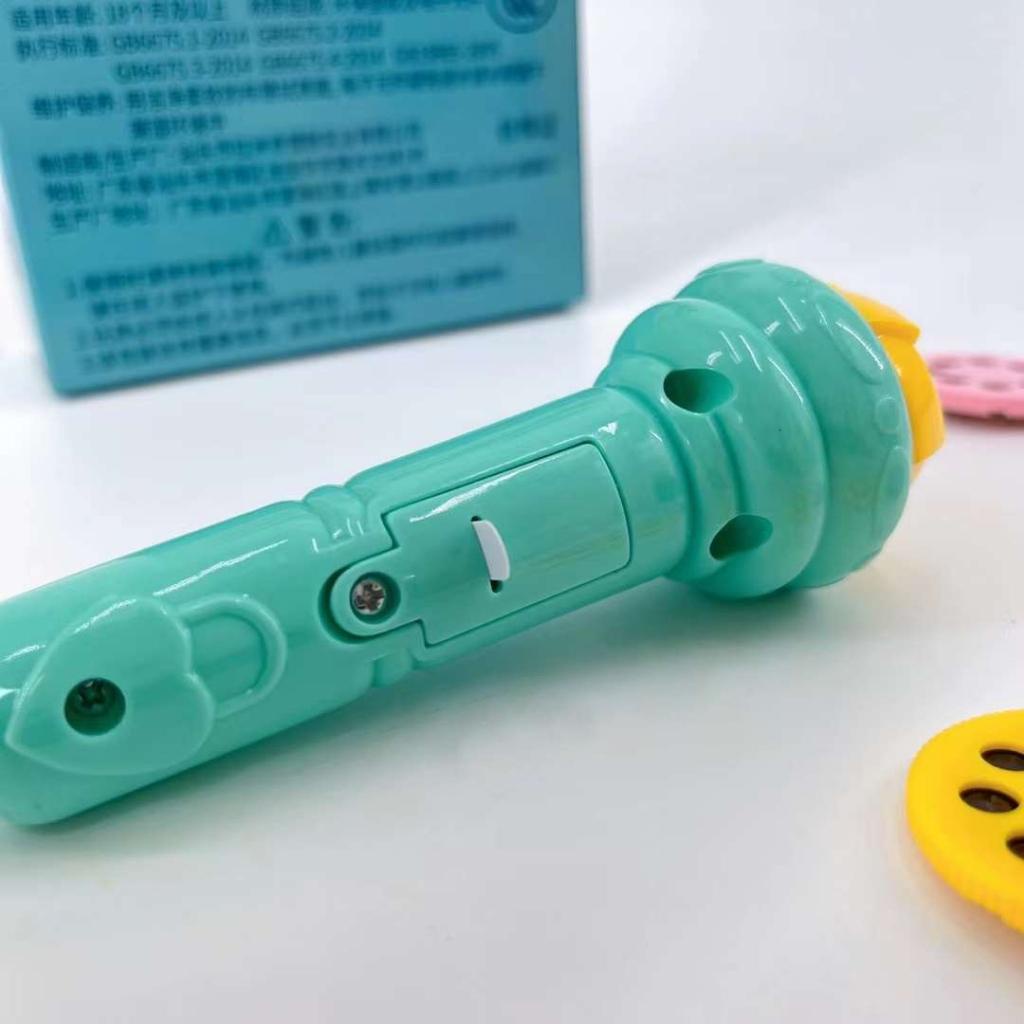 Đèn pin chiếu hình MUSHROOM 10 thẻ 80 hình chiếu giúp bé khám phá thế giới động vật