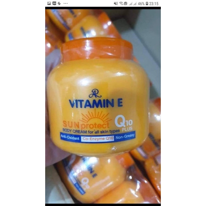 DƯỠNG THỂ AR VITAMIN E SUN PROTECT Q10 PLÚ BODY CREAM - HỦ CAM 200G CHÍNH HÃNG - 9028