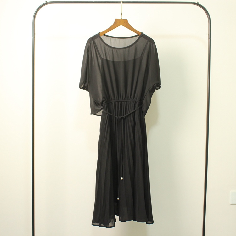 Váy voan La Chapelle