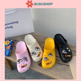 (4 MÀU) Dép đi biển chống trượt thiết kế đục lỗ hình gấu xịnh xắn TẶNG 12 STICKER GẮN DÉP